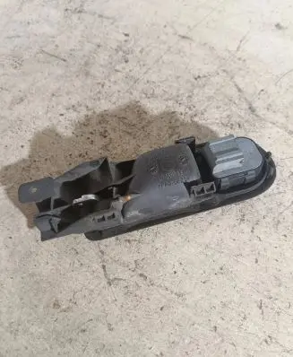 Volkswagen Golf IV Front door interior handle 3B1837113J