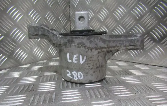 Maserati Levante Engine mounting bracket 