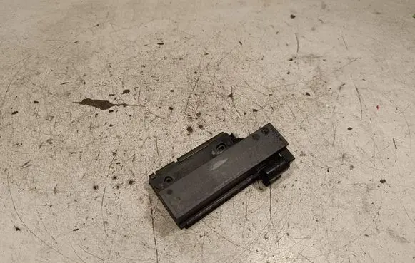 Lancia Thema Aerial antenna amplifier 68067753AA