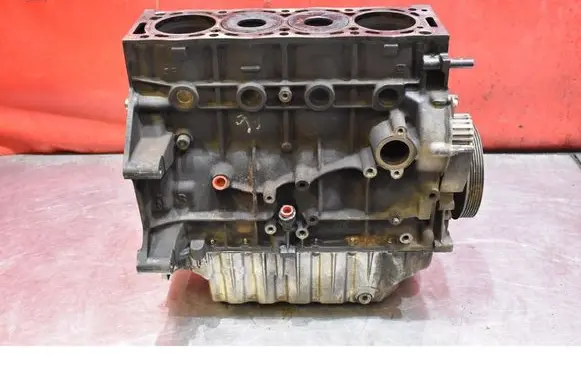 Peugeot 807 Engine block 4HW