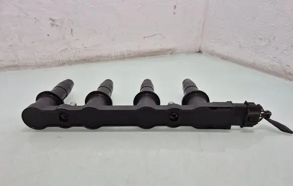 High voltage ignition coil