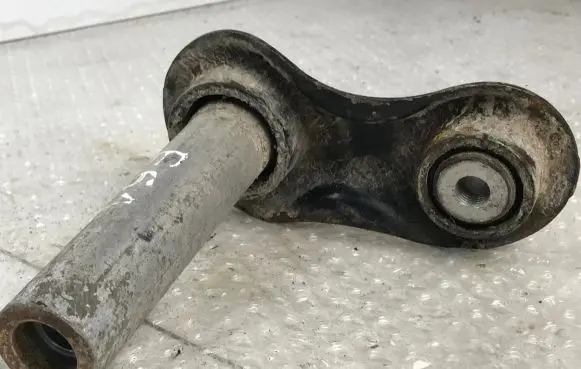 BMW 5 E60 E61 Rear control arm 6770749