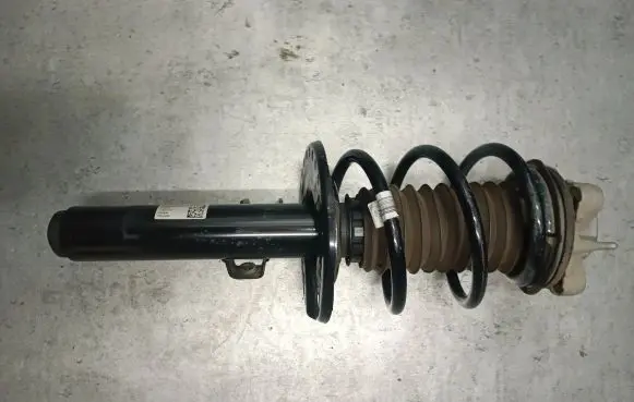 BMW 3 G20 G21 Front shock absorber with coil spring 7868793