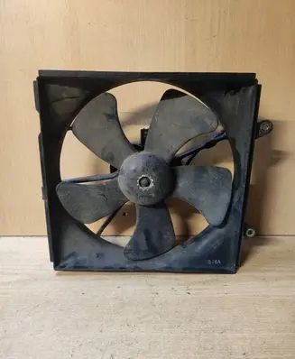 Toyota Avensis T220 Radiator cooling fan shroud 170898A