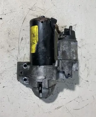 BMW 5 F10 F11 Starter motor 8506657