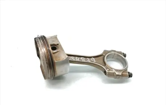 Maserati GranTurismo Piston with connecting rod 
