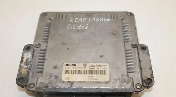 Renault Laguna II Engine control unit/module 0281010637 8200211711 02060828SA5617