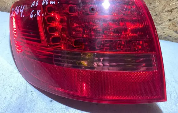 Audi A6 S6 C6 4F Rear/tail lights 89037044