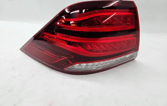 Mercedes-Benz GLE (W166 - C292) Rear/tail lights A1669065501