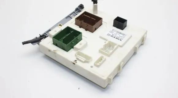 Volvo XC60 Central body control module 32217332 32217332AA