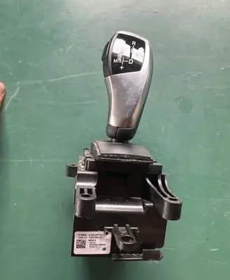 BMW X3 F25 Gear shifter/selector 9253077 90358112280325