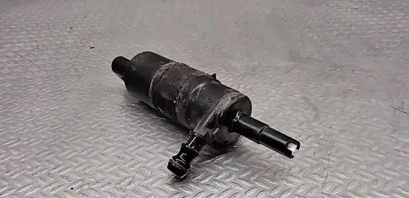 Audi A6 S6 C6 4F Headlight washer pump 3B7955681