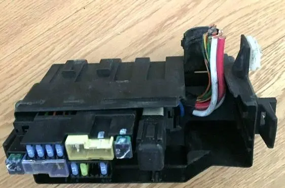 Nissan Pathfinder R51 Fuse box set