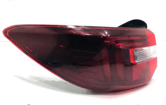 Opel Grandland X Rear/tail lights YP00098380