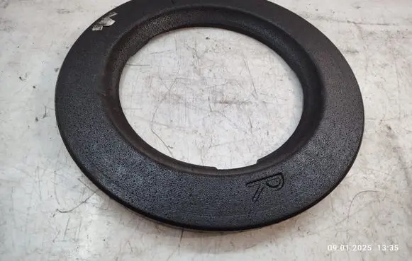 Mercedes-Benz CLS C218 X218 Spare wheel mounting bracket A2126840737