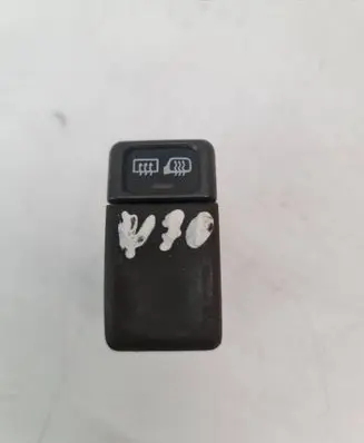 Volvo S70 V70 V70 XC Windscreen/window heater switch 9162952
