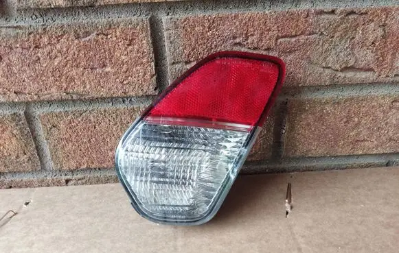 Mitsubishi Outlander Rear bumper light 14925