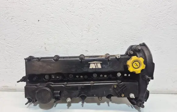 Dodge Nitro Rocker cam cover 20132383