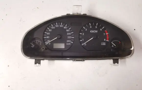 Mitsubishi Carisma Speedometer (instrument cluster) MR308415
