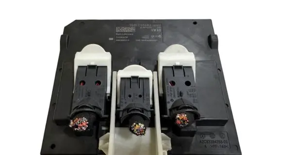 Volkswagen e-Golf Comfort/convenience module 5Q0937084AJ 5WK50893H BCMPQ37H