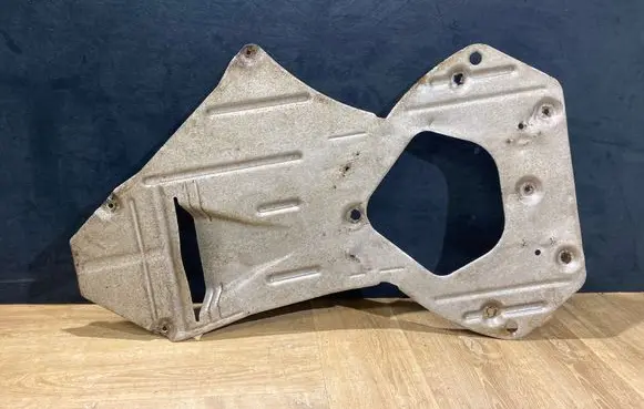 BMW Z4 E85 E86 Heat shield in engine bay 7047808
