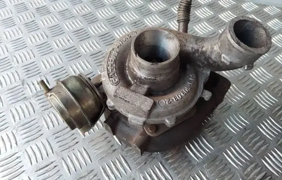 Audi A4 S4 B7 8E 8H Turbo