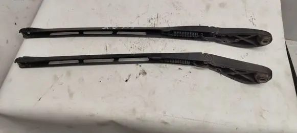 Audi A8 S8 D3 4E Front wiper blade arm 4E1955408B
