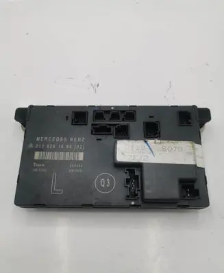 Mercedes-Benz E W211 Door control unit/module 2118201585 355554