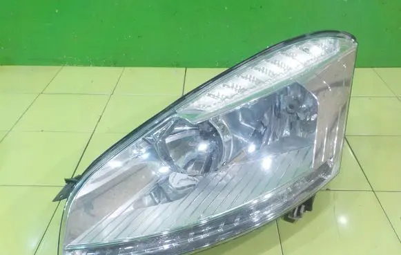 Citroen C4 Grand Picasso Headlight/headlamp PRZOD