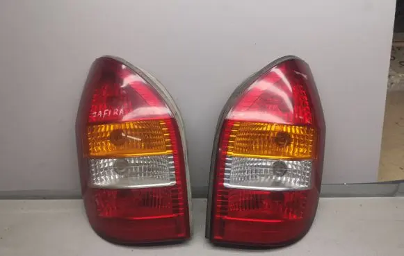 Opel Zafira A Rear/tail lights set 