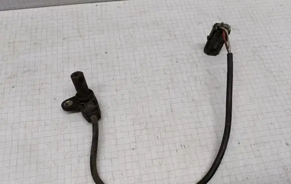 Renault Espace III Crankshaft speed sensor 10326201C