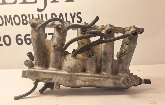 Volvo XC70 Intake manifold 09447005