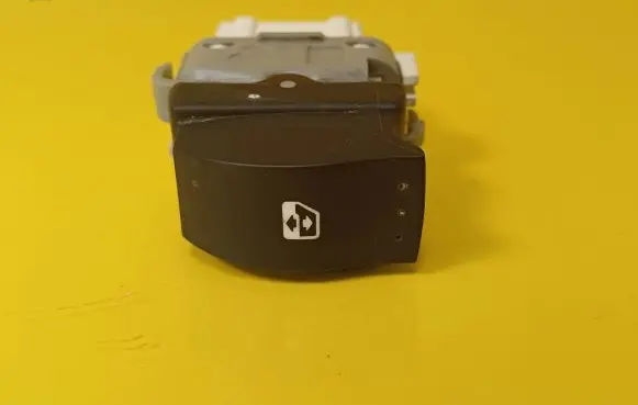Renault Laguna II Electric window control switch 220510