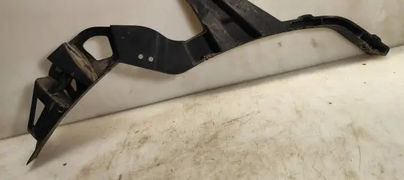 Audi A2 Front bumper mounting bracket 8Z0854729