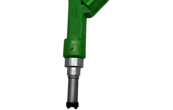 Fuel injector