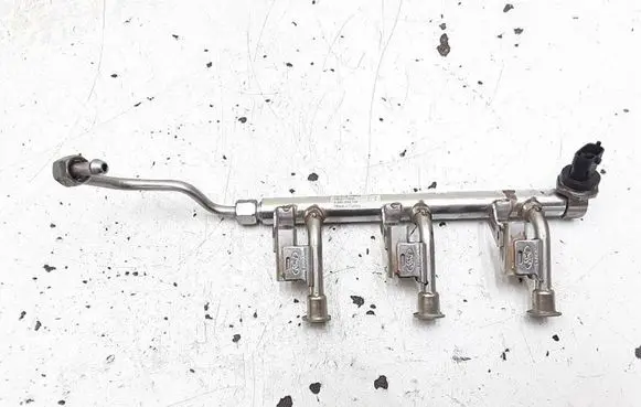 Ford Fiesta Fuel main line pipe CM5G9H487HB