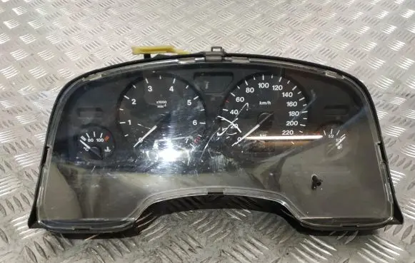 Opel Zafira A Speedometer (instrument cluster) 110080069007 24419565DK