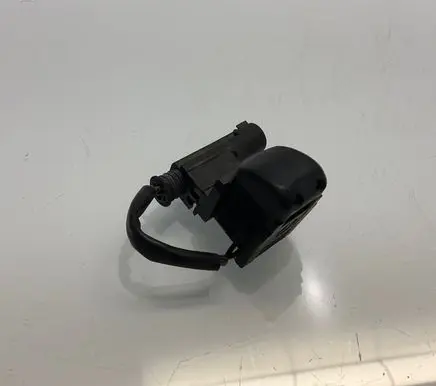 Mercedes-Benz E W211 Windshield washer spray nozzle A2308600347 2308600347