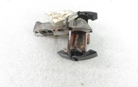 Audi TT Mk1 Timing belt/chain tensioner 058109217