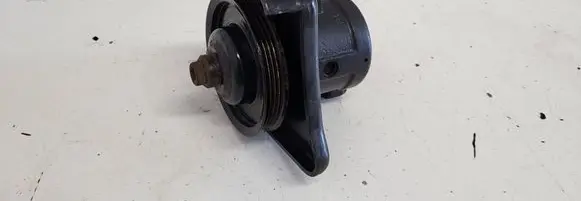 Renault Safrane Power steering pump 7846075
