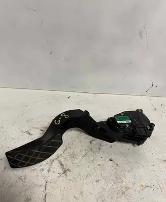 Audi A4 S4 B7 8E 8H Accelerator throttle pedal 8E1721523G 6PV00837505