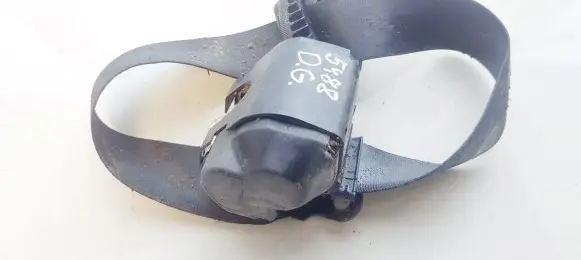 Rear seatbelt