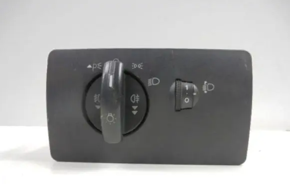 Ford Mondeo Mk III Light switch 1S7T13A024BB