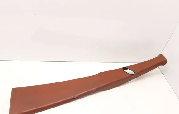 Mercedes-Benz W123 (B) pillar trim (top)