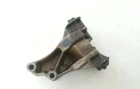Mercedes-Benz C W203 Slide rail for timing chain 1110520140