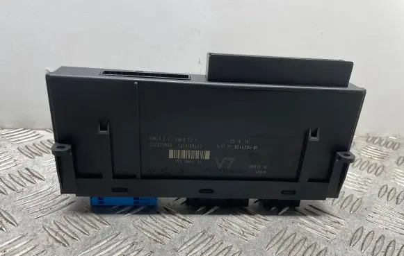 BMW 5 F10 F11 Comfort/convenience module 9244394 61359244394