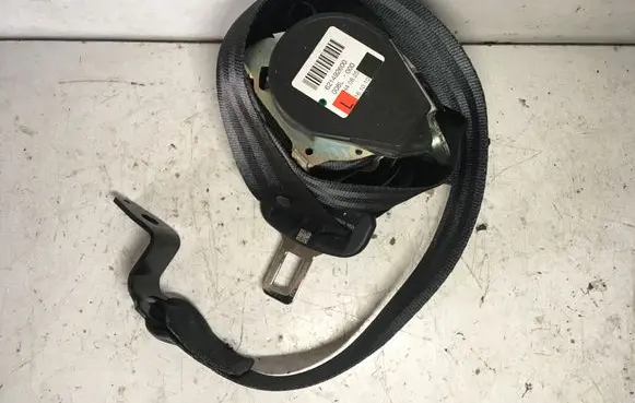 Skoda Rapid (NH) Front seatbelt 5JA857701B