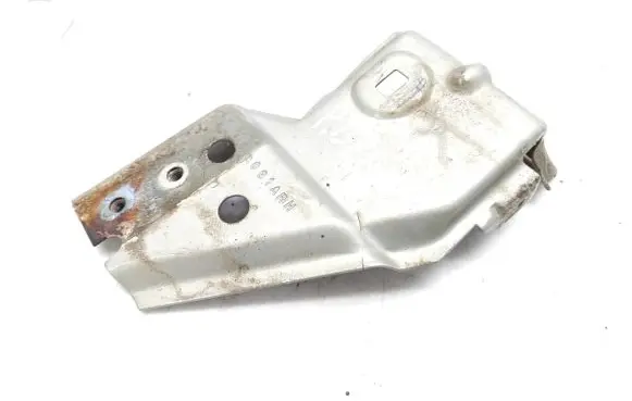 Mazda Tribute Fender mounting bracket A091ARH