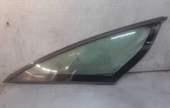 Citroen C4 Grand Picasso Front triangle window/glass 