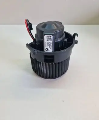 BMW i3 Heater fan/blower 9297751 20180829 CZ1163602027